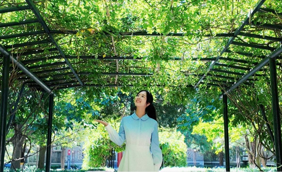 生命與環(huán)境科學(xué)學(xué)院翁婉姣：1959，1984，2025，她光榮接棒！