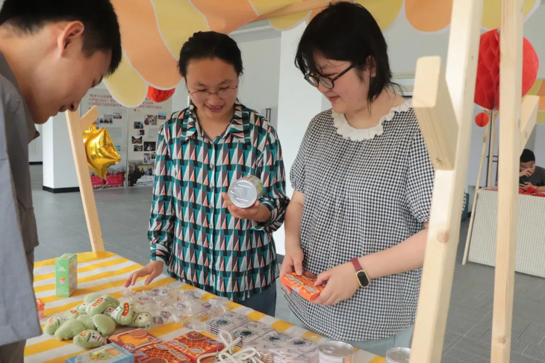 2025年度“我從延安來(lái)”黨建文化月 | “窯洞燈未央,百年礪新芒”沉浸式學(xué)習(xí)打卡體驗(yàn)