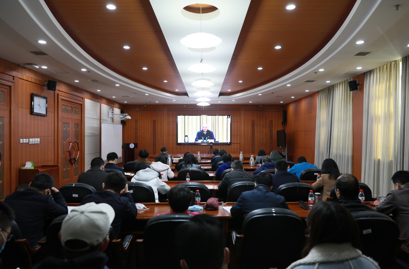 黨的十九屆五中全會精神宣講報告會在京舉行 我校在校校領導，職能部門、教學科研單位主要負責人通過視頻集體學習